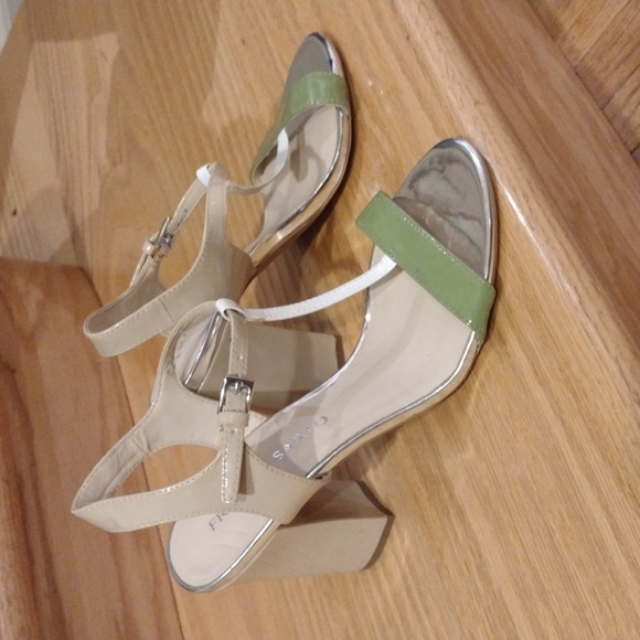 Franco Sarto Strappy Sandal Block Heel Bright Green and Cream - Picture 14 of 14